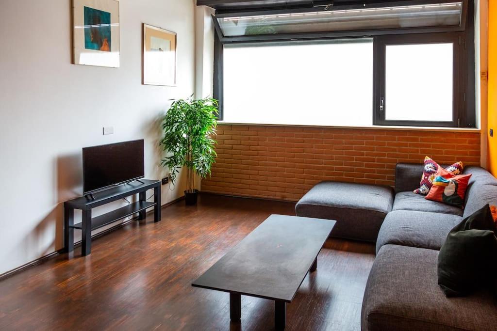 2 Min Da Porta Genova - Elegante Bilocale Appartement Milaan Buitenkant foto
